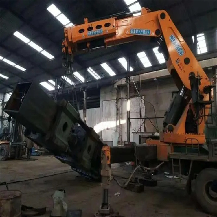 枫木镇200吨折臂吊出租